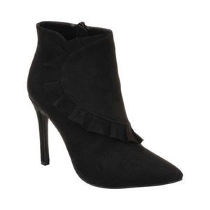 Journee Collection Cress Black Heeled Pointed Toe Ankle Booties Size 9M New